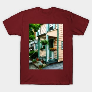 Cold Springs NY - Law Office With Clock T-Shirt